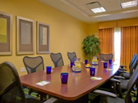 แฟร์ฟิลด์ อินน์แอนด์สวีทส์ บายแมริออท มอนต์กอเมอรี อีสต์เชสพาร์คเวย์ โรงแรมในมอนต์กอเมอรี