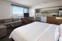 Element Vaughan Southwest