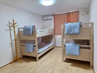 Midori Guesthouse&Hostel