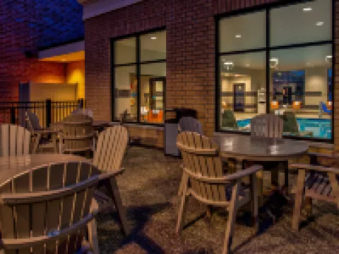 Hampton Inn & Suites Detroit/Wixom Hotels in Wixom