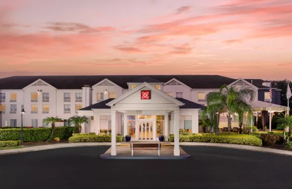 瑪麗湖希爾頓花園酒店