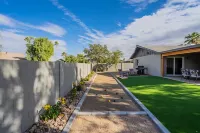 Blue Desert Inn~Family Haven near ASU/Airport ASU University Housing 주변 호텔