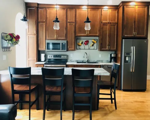 Mona K's-Little Green Rental Hotels in Green Lake County
