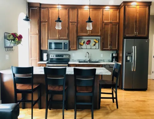 Mona K's-Little Green Rental Hotels in Green Lake