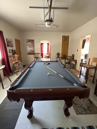 Rural home wheelchair accessible, pet friendly close to River & lake & I-80.