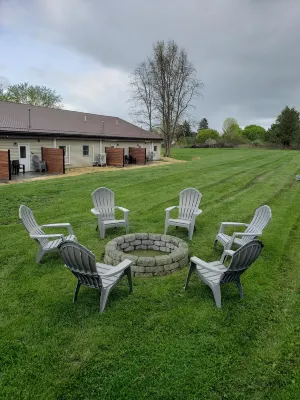 End-unit apartment with spacious lawn