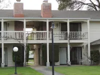 Relaxing & Romantic 1 bedroom Condo, in the Heart of Wine Country