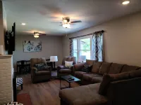 Fisherman's Haven Hotels in McLean County