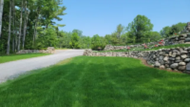 Private Hot Tub, King Size Bed Crystal Mountain 17 miles, Traverse City Sleeps 4