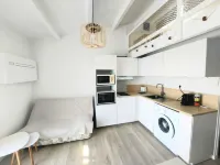 Joli Appartement à Cargèse Avec vue sur mer et Coucher de Soleil