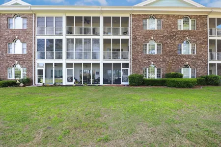 Book Your Sea Trail Getaway in This Ground Floor, Pet Friendly Condo