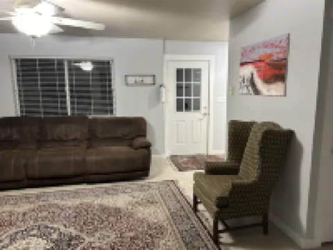 Fantastic Seaview Beach Cottage with 5 bedrooms for a memorable getaway