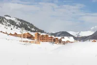 Apartment Felicite - a beautiful 6 person apartment with easy on-piste location Hôtels à proximité de : Montgenèvre