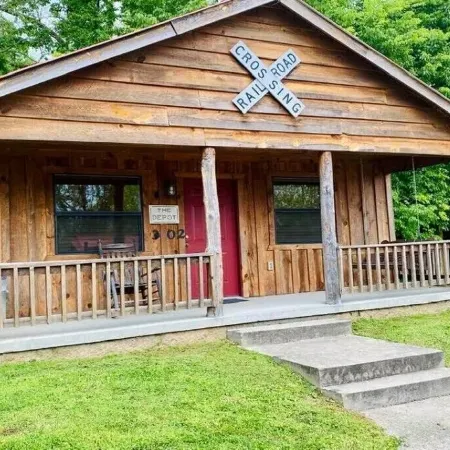 Sylamore Depot Cabin # 302