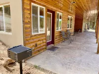 Fabulous Find/NEW King CozyCondo Nestled in thePines/Hikn'/Central/Bryce/ZionGem