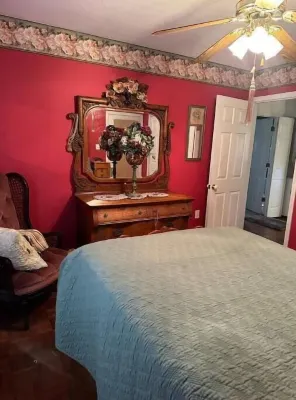 The Farm on White Oak Mountain