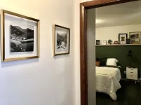 Cozy Cabin - Walk to Lake Granby - Family Friendly - Chalets