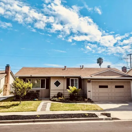 The Happy Hideaway - Swimming pool inside - 3BR - 2BA- Look at me!