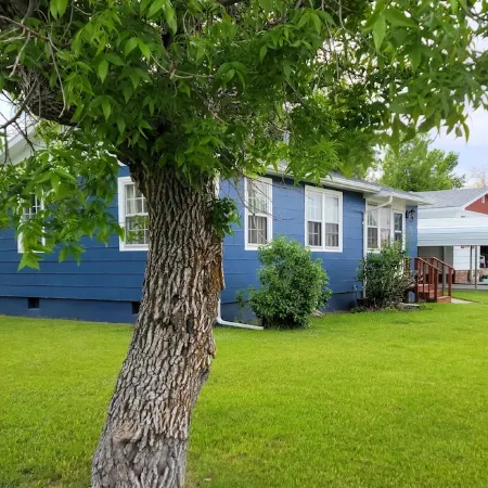 Grace Cottage - Black Hills home, centrally located in Legendary Sturgis!
