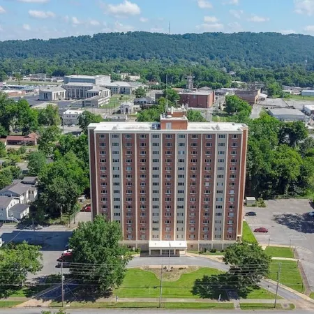 Newly Renovated1 Bedroom Apartment in Gadsden near Downtown