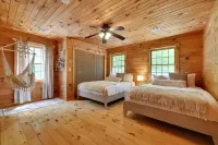 Secluded Cabin w/ Natural Swim Hole-HotTub-Trails