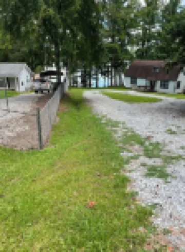 Quiet Secluded Lakeside Home on Fishing Creek of Clarks Hill Lake.