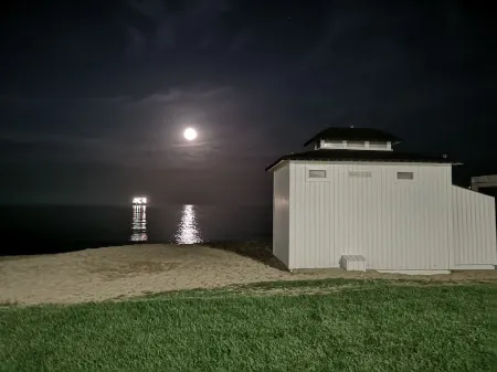 AMAZING VILLA with, chimney, heating, private swimming pool & great views.