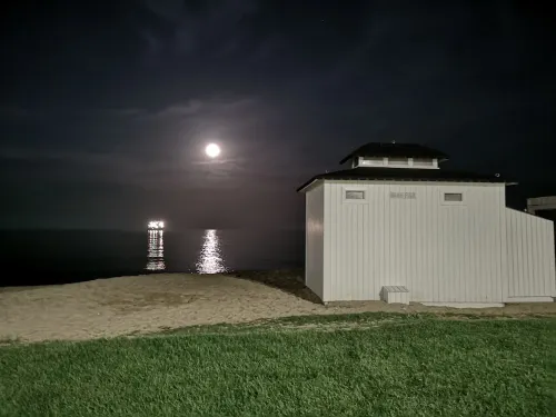 AMAZING VILLA with, chimney, heating, private swimming pool & great views.