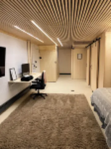 Modern Chalet -AC, hot tub, sauna + pets welcome