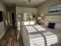 Players Club at Lely Resort! Home with New Heated Salt Water Pool on Golf Course Hotels in Lely Resort