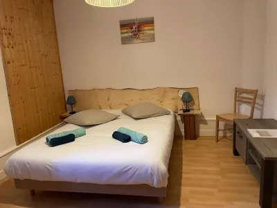 L'ETERLOU in a charming property in the heart of the Source-Bleue area