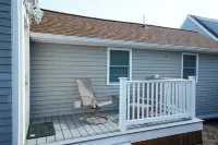 New Coastal House, Steps to Keyes Beach, Main Street, Harbor; AC, Linens, Wi-Fi