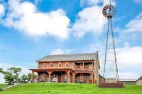 Windmill Manor at Sunnyburn Farm