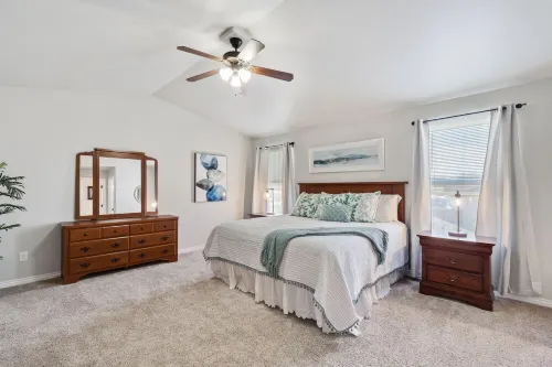 Top Notch Townhouse with Arcade