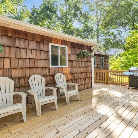 Waterfront Retreat w/ Private Dock, Kayaks, Deep Water, Gameroom, Sleeps 12
