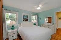 Waterfront 4BR/2.5BA W/2 Large Decks | Haven K