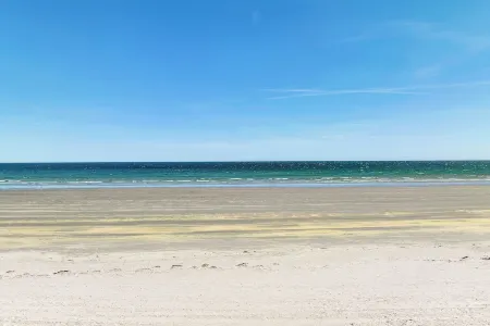 BLUE WAVE : Unique and cozy Beach House at Long Sand Beach in York! Отели рядом с достопримечательностью «Лонг Сандс Бич»