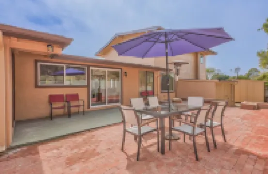 Beautiful Carmel House In a Perfect Location