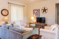 Cottage Style Mountain Getaway