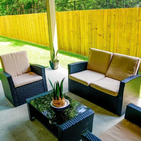 Clean & Cozy new Home, 30 mins to George Bush INTL/ downtown 5 mins to woodlands