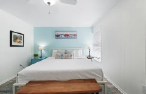Siesta Key Beachside Condo-direct beach access
