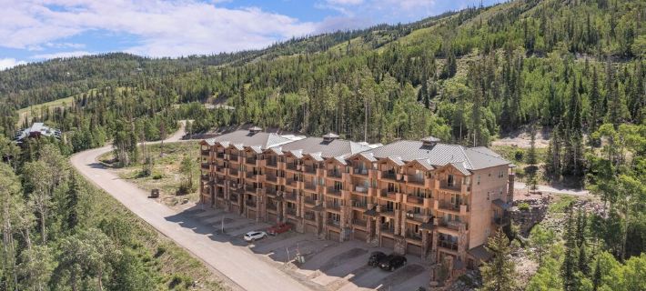 Ski-in Luxury Mountain Escape w/ Hot Tub & Breathtaking Views in Brian Head! Hotels in Brian Head