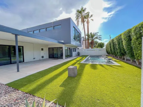 Large Modern 4 Bed in Arcadia w/ Pool & HT - 10min from old town Scottsdale