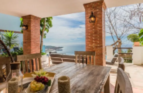 Villa Tropical with private heated pool