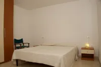 Tommy House - Convenient, functional and comfortable home Hotels in Orosei