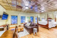 The Lovemore Inn