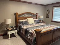 The Loft retreat at Price Pond !
