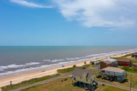 Schipps Creek - Ocean & Bay Views