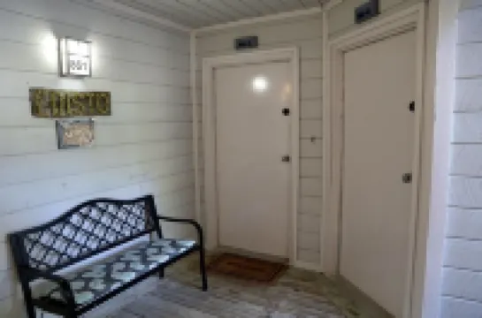 Plantation Nest-The Kerryman2. Screened porch overlooking 5th Tee Box