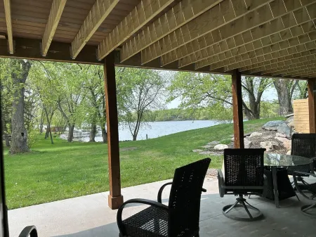 Luxurious lake home, new 4 bdrm, 3 bath 2 kitchens modern farmhouse on SRCL.org